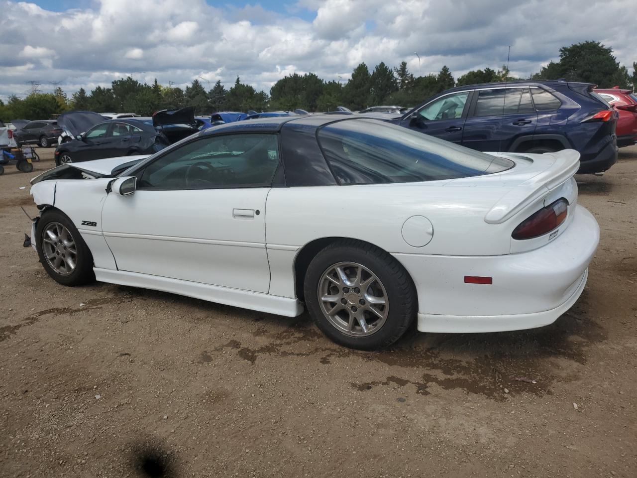 2002 Chevrolet Camaro Z28 - Фото 2