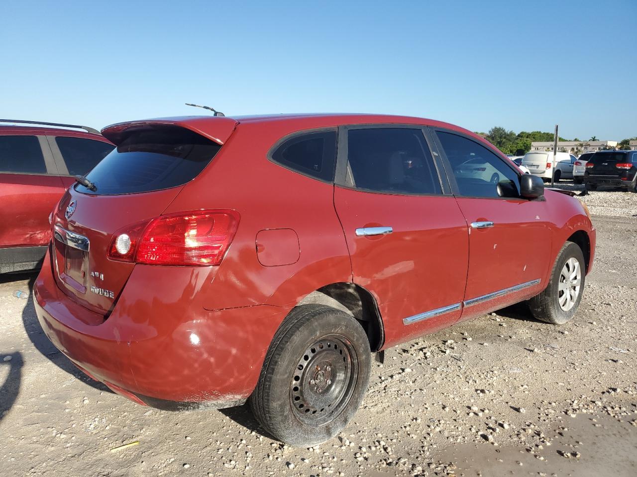 2013 Nissan Rogue S - Image 3