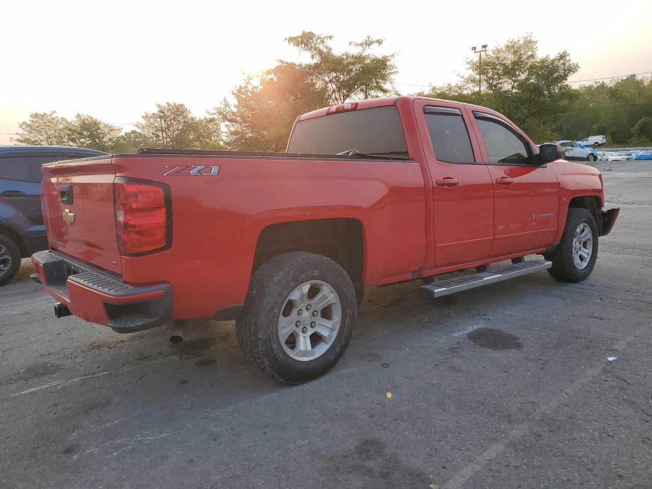 2018 Chevrolet Silverado K1500 Lt - Фото 3