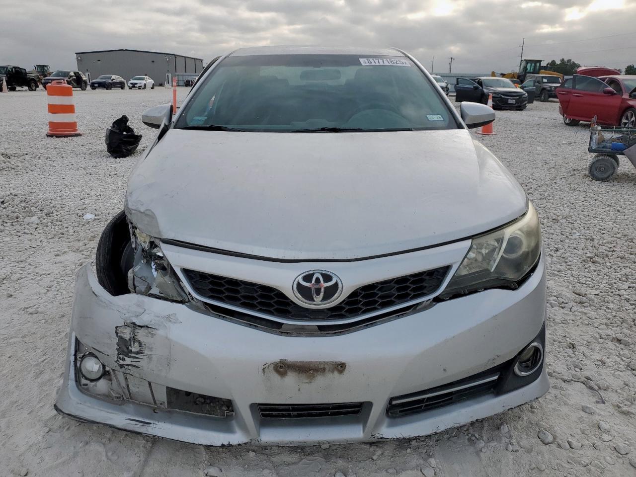 2013 Toyota Camry Se - Фото 5