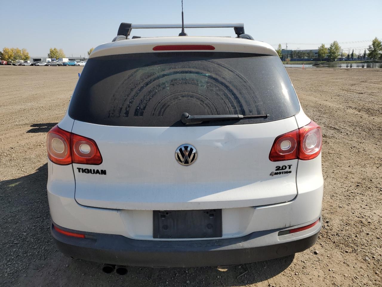 2011 Volkswagen Tiguan S - Фото 6