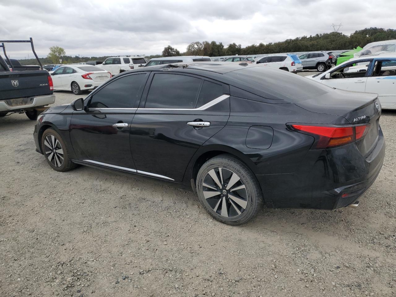 2019 Nissan Altima Sv - Фото 2