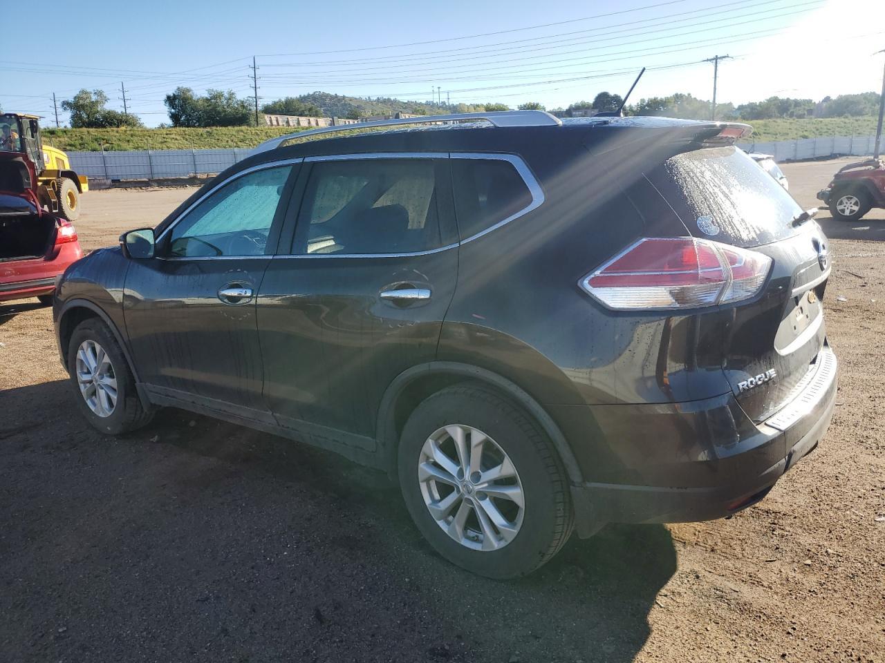 2014 Nissan Rogue S - Image 2