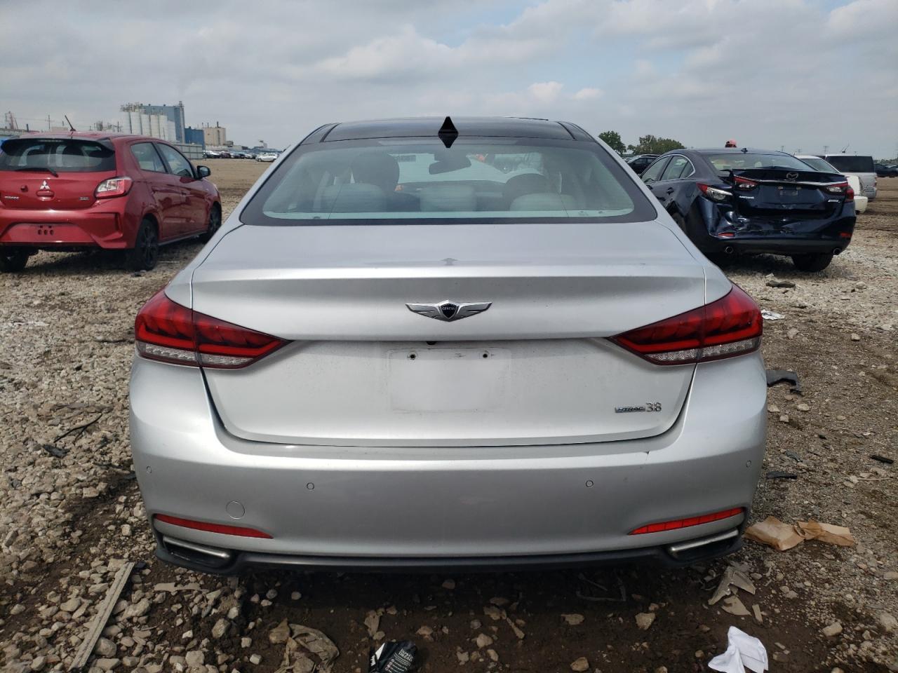 2015 Hyundai Genesis 3.8L - Фото 6