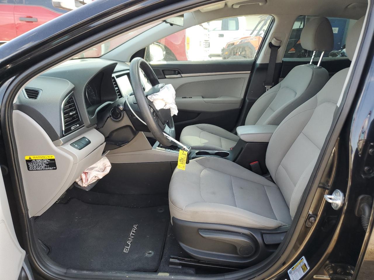 2018 Hyundai Elantra Se - Фото 7