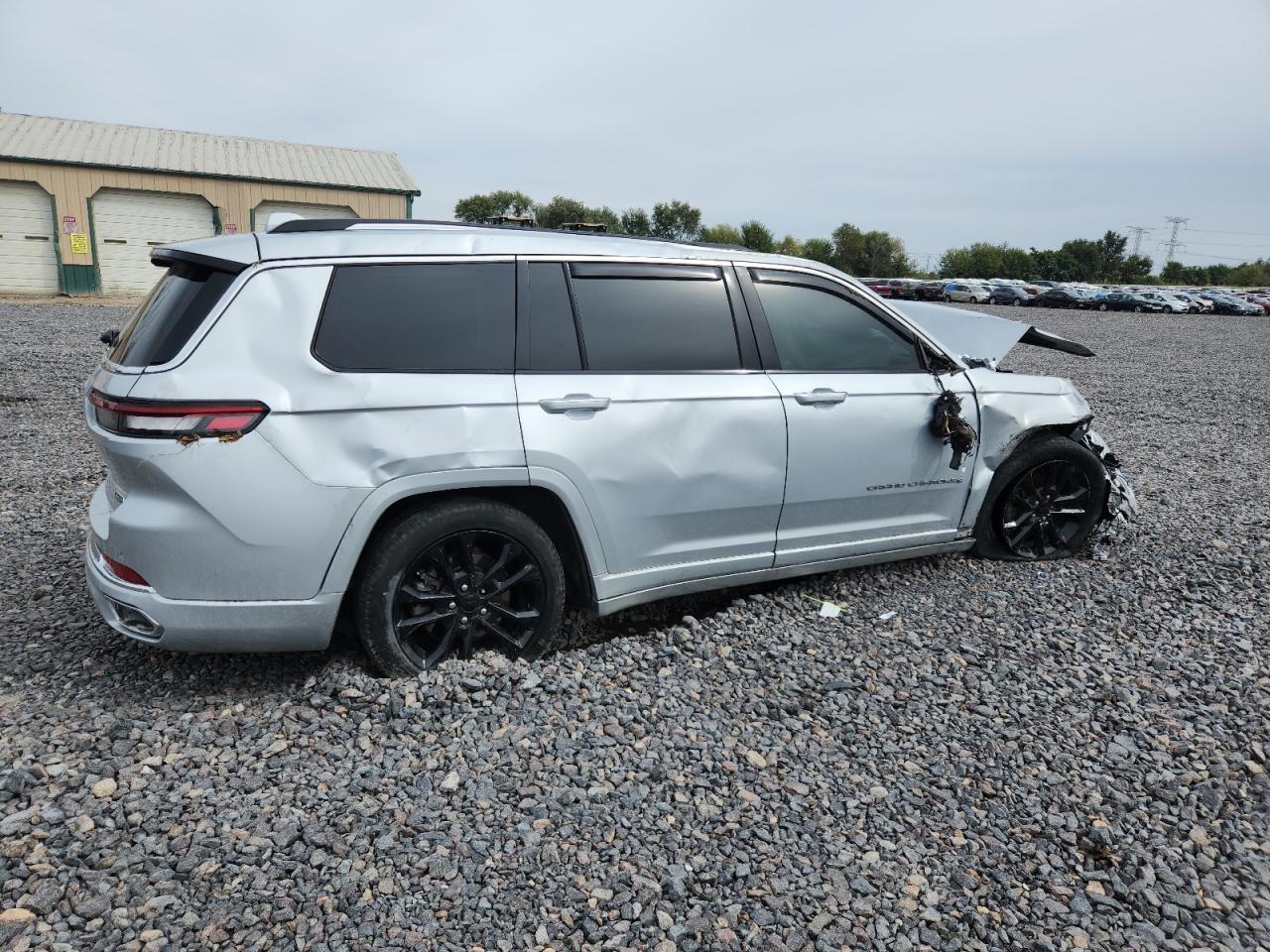 2022 Jeep Grand Cherokee L Overland - Фото 3