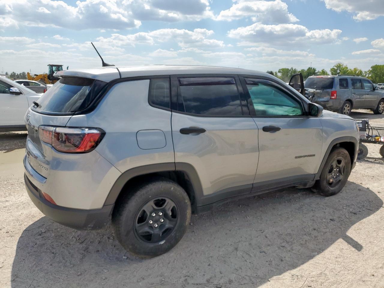 2021 Jeep Compass Sport - Фото 3