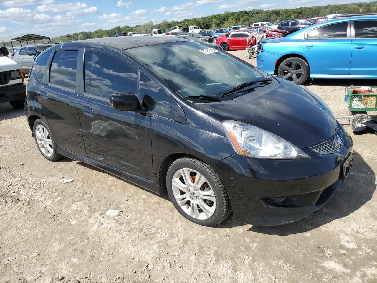 2010 Honda Fit Sport - Image 4