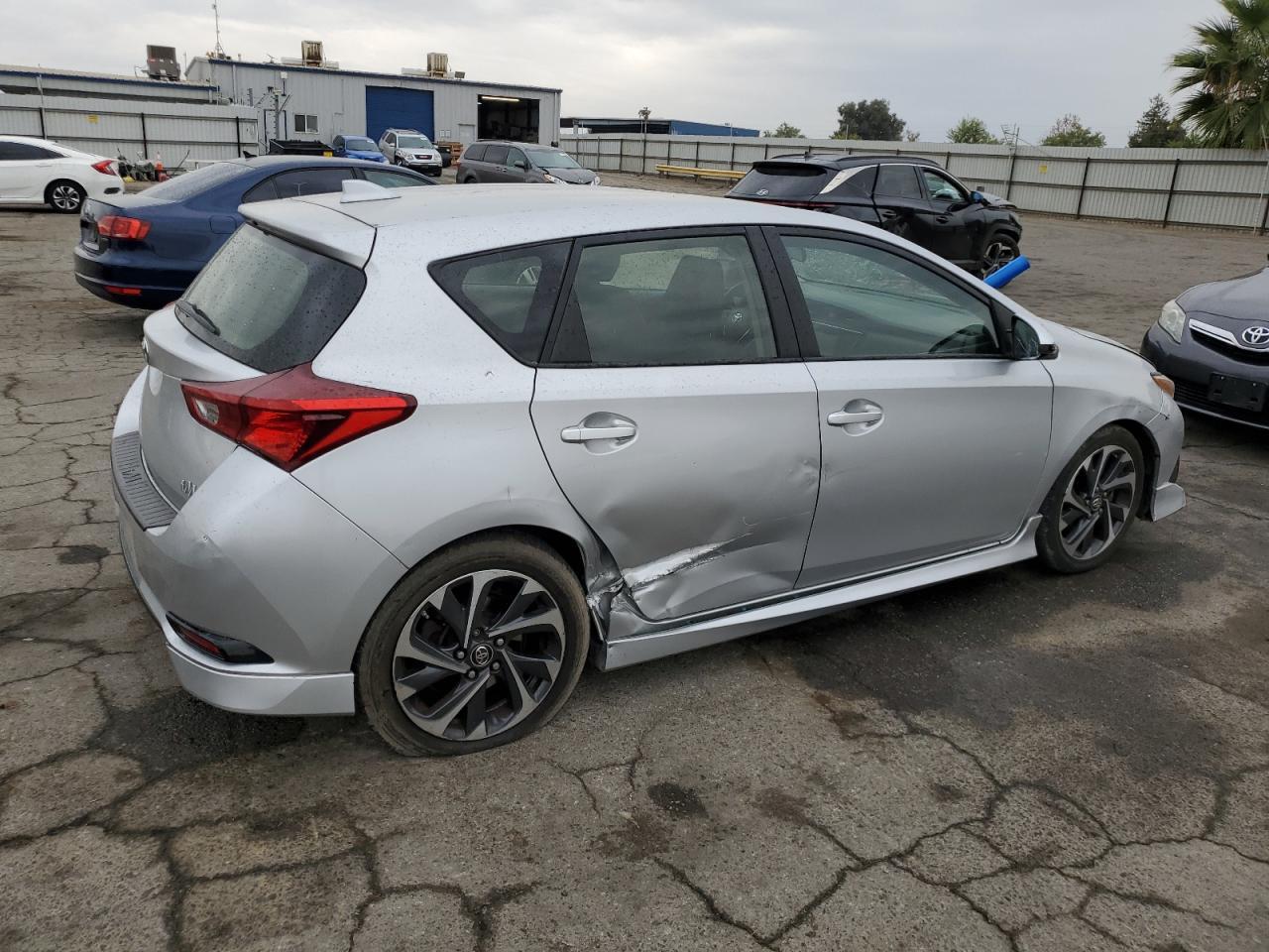2018 Toyota Corolla Im - Image 3