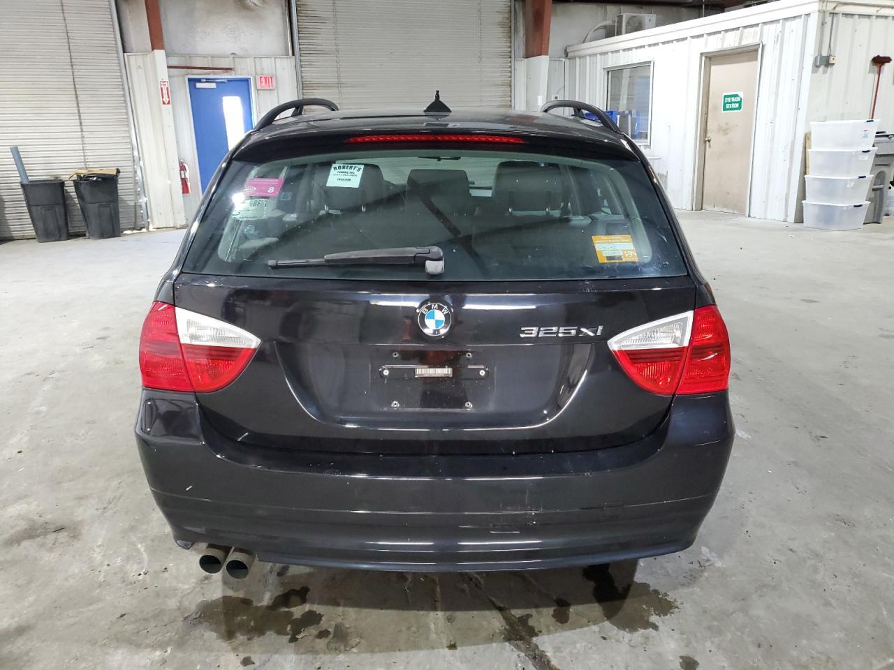2006 BMW 325 Xit - Image 6