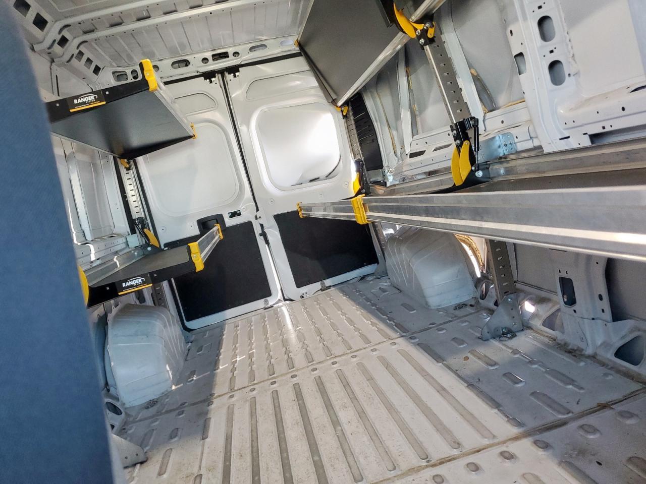 2025 Ram Promaster 2500 Delivery Van - Фото 6