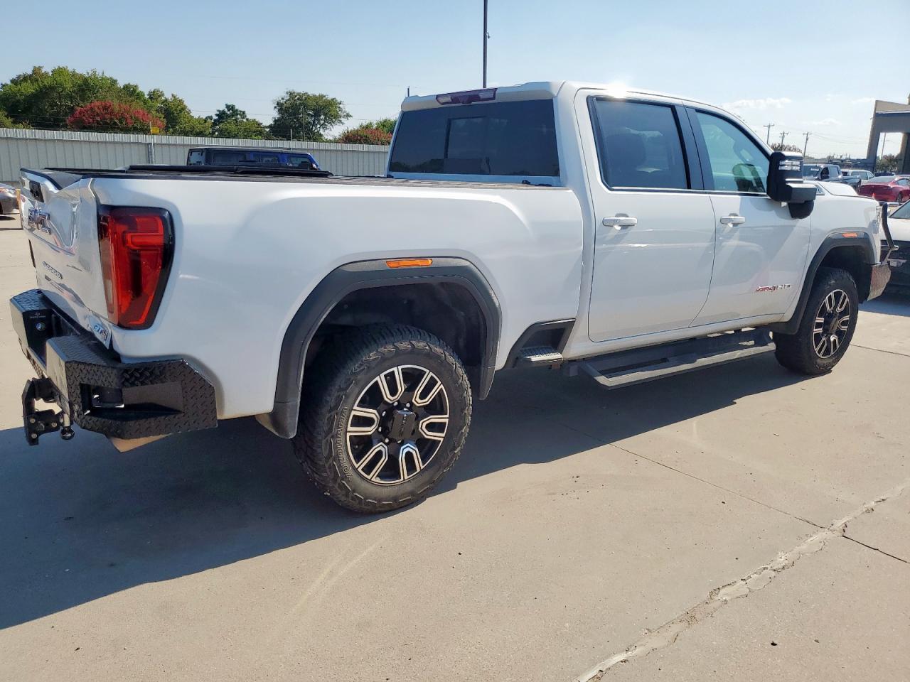 2020 GMC Sierra K2500 At4 - Image 3