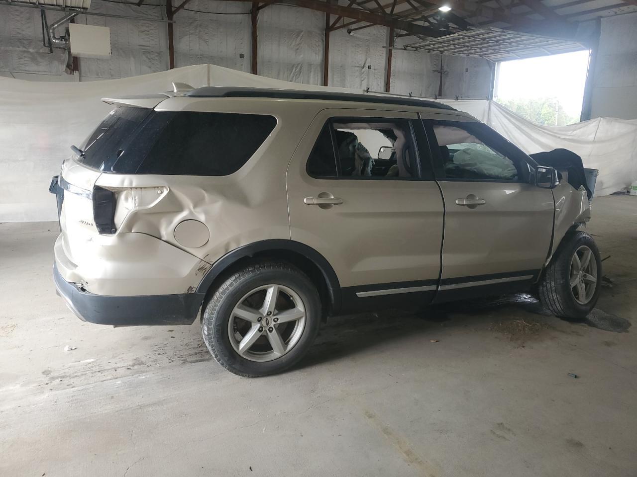 2017 Ford Explorer Xlt - Фото 3