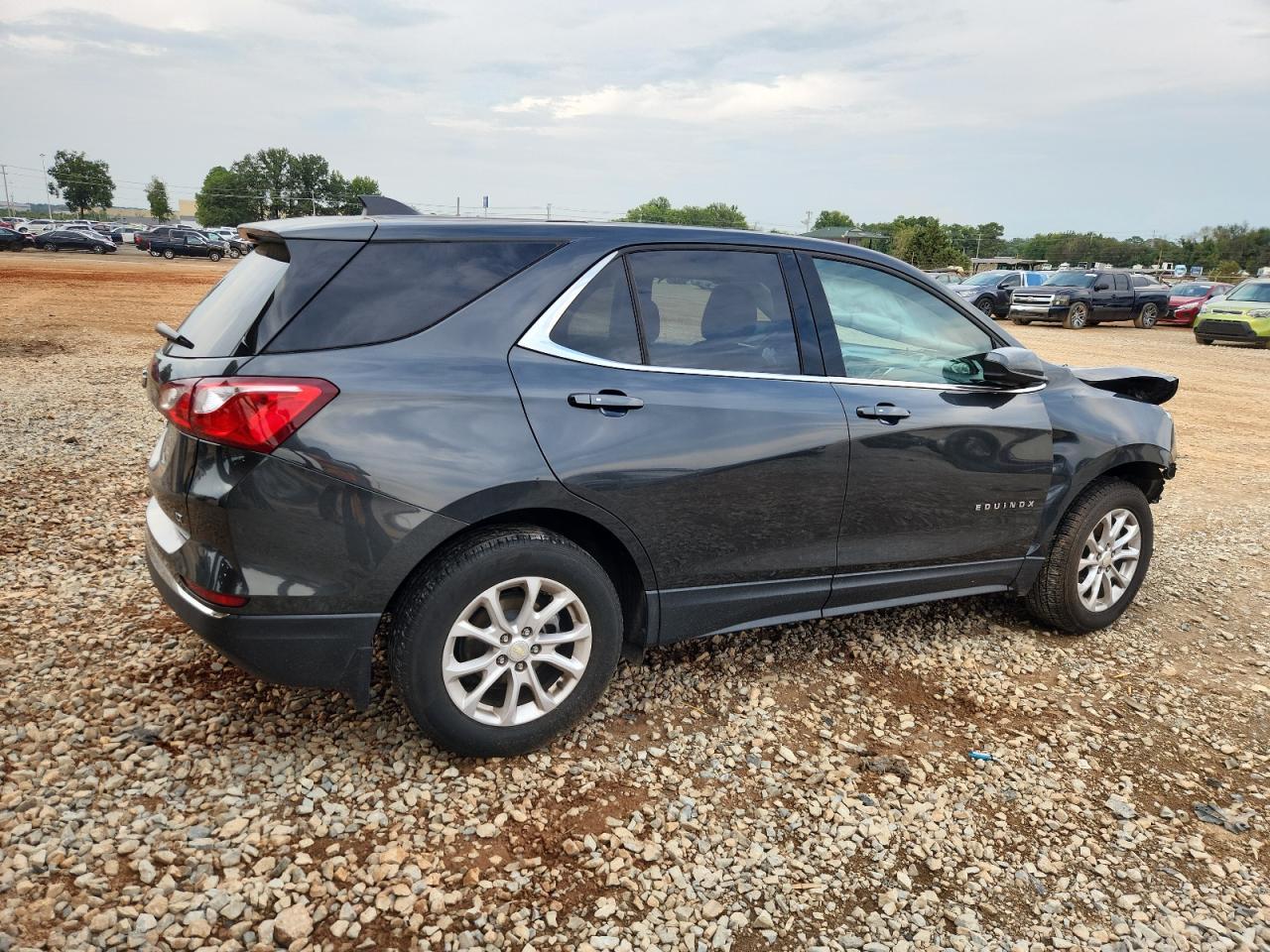 2018 Chevrolet Equinox Lt - Image 3