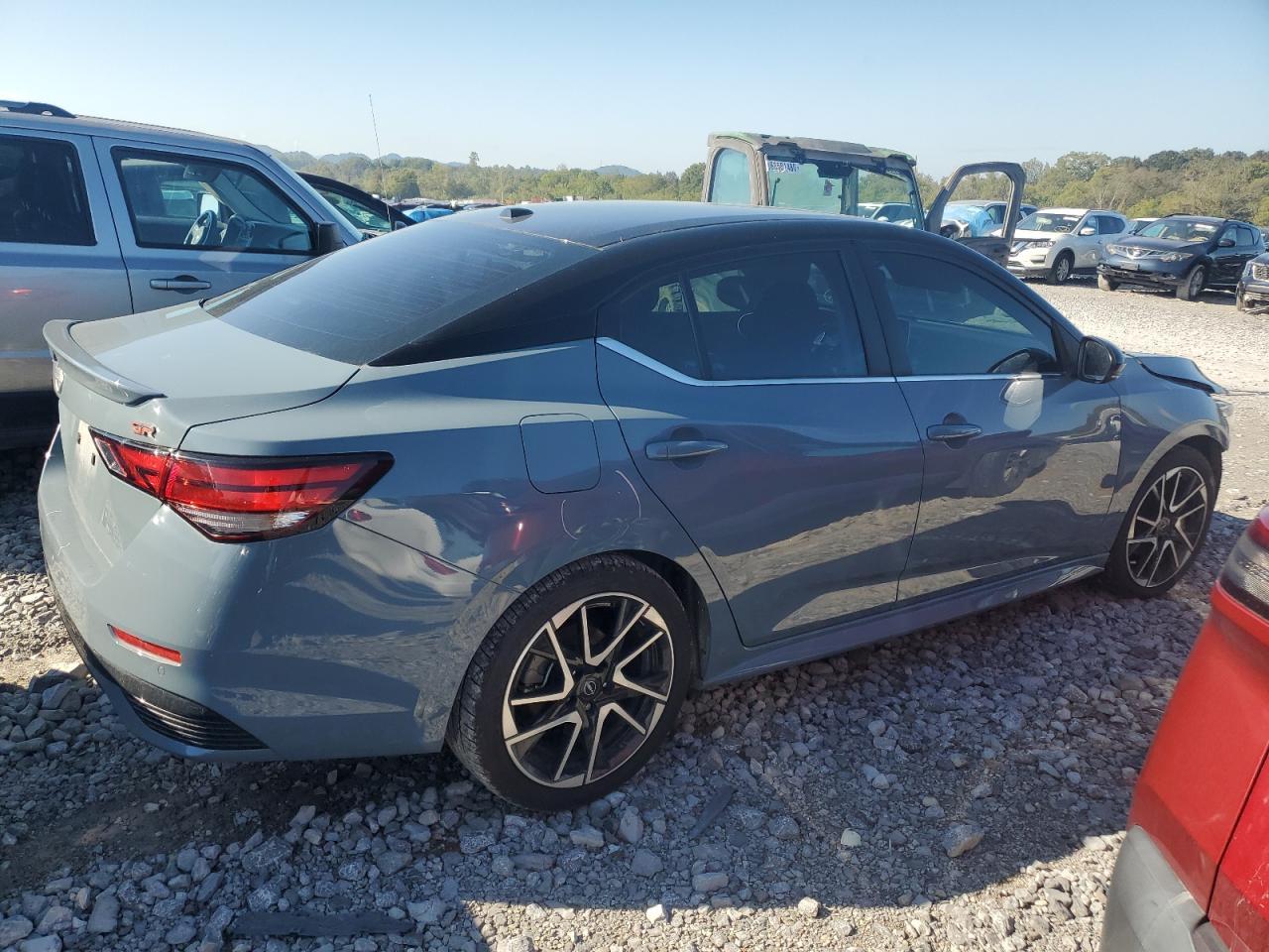2024 Nissan Sentra Sr - Image 3