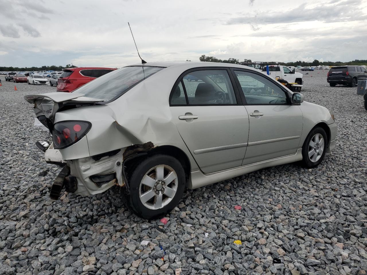 2004 Toyota Corolla S - Фото 3