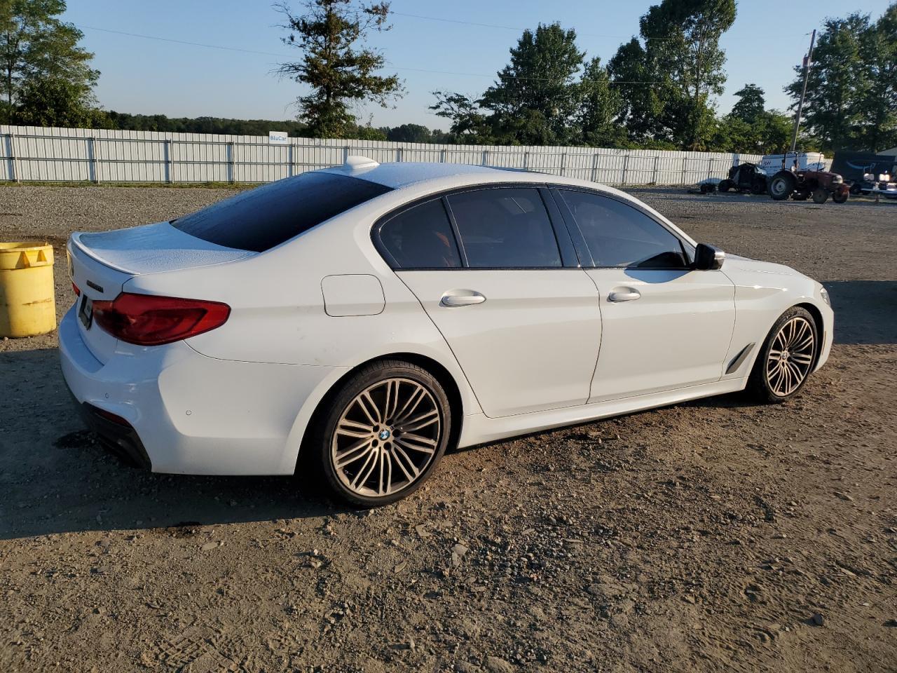 2019 BMW M550Xi - Фото 3