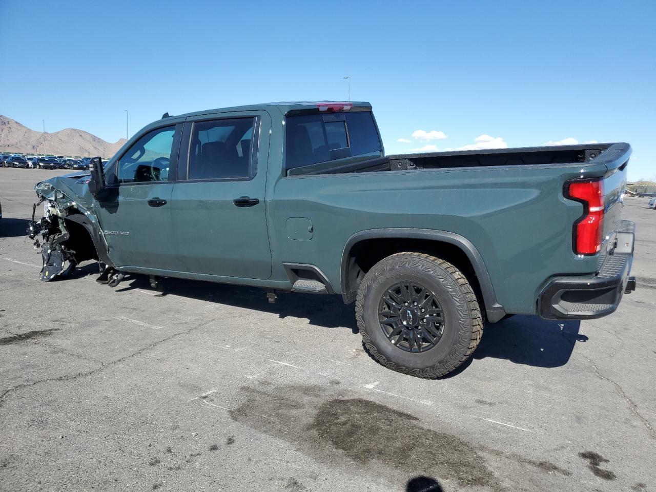 2025 Chevrolet Silverado K2500 Zr2 - Фото 2