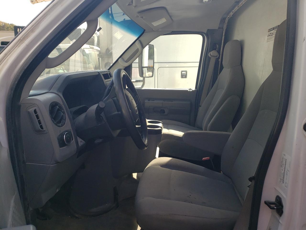 2022 Ford Econoline E-350 Box Truck *** Prior Fleet *** - Фото 7