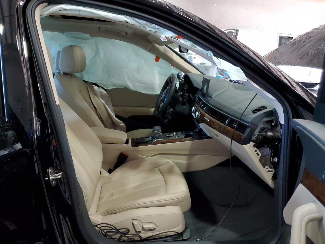 2019 Audi A4 Premium - Фото 7