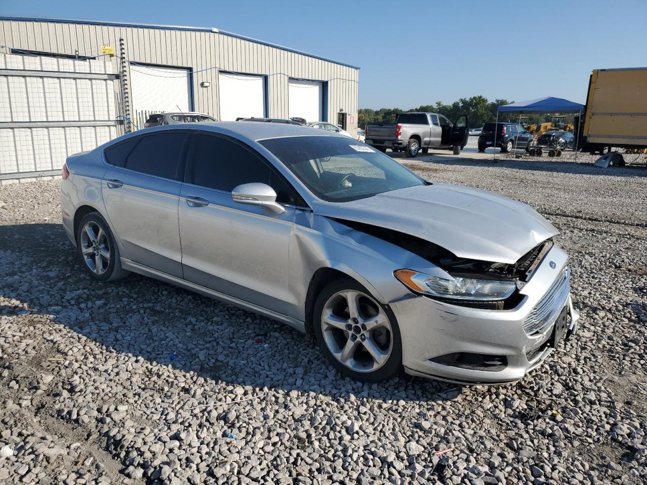 2016 Ford Fusion Se - Фото 4