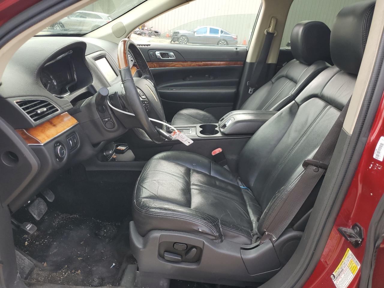 2014 Lincoln Mkt - Image 7