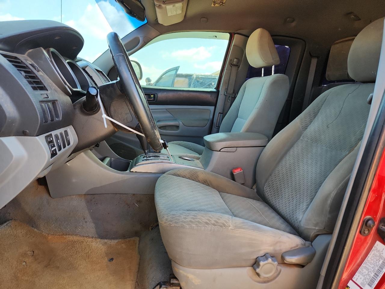 2010 Toyota Tacoma Access Cab - Image 7