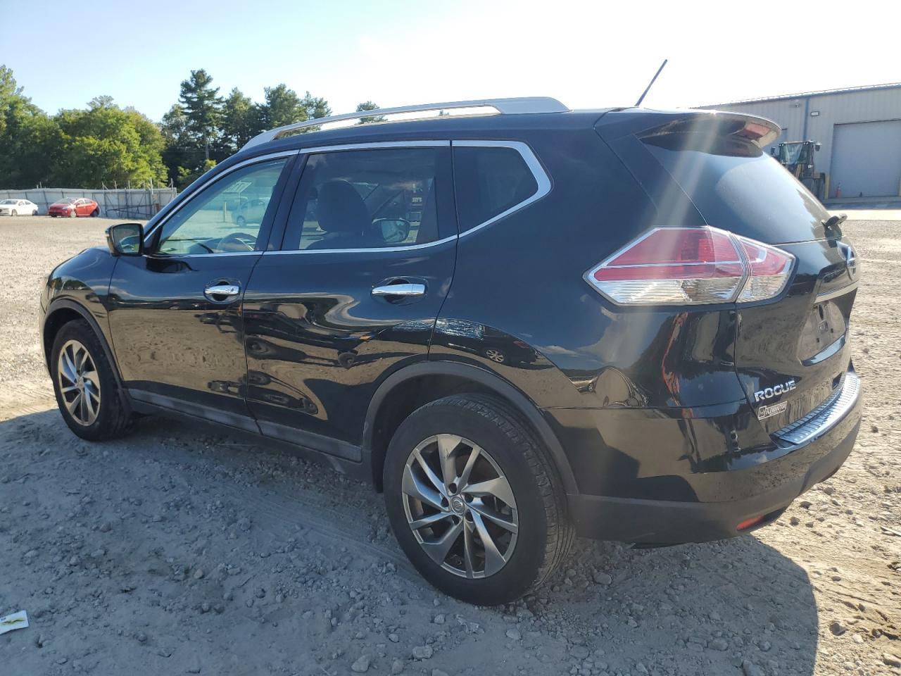 2015 Nissan Rogue S - Image 2