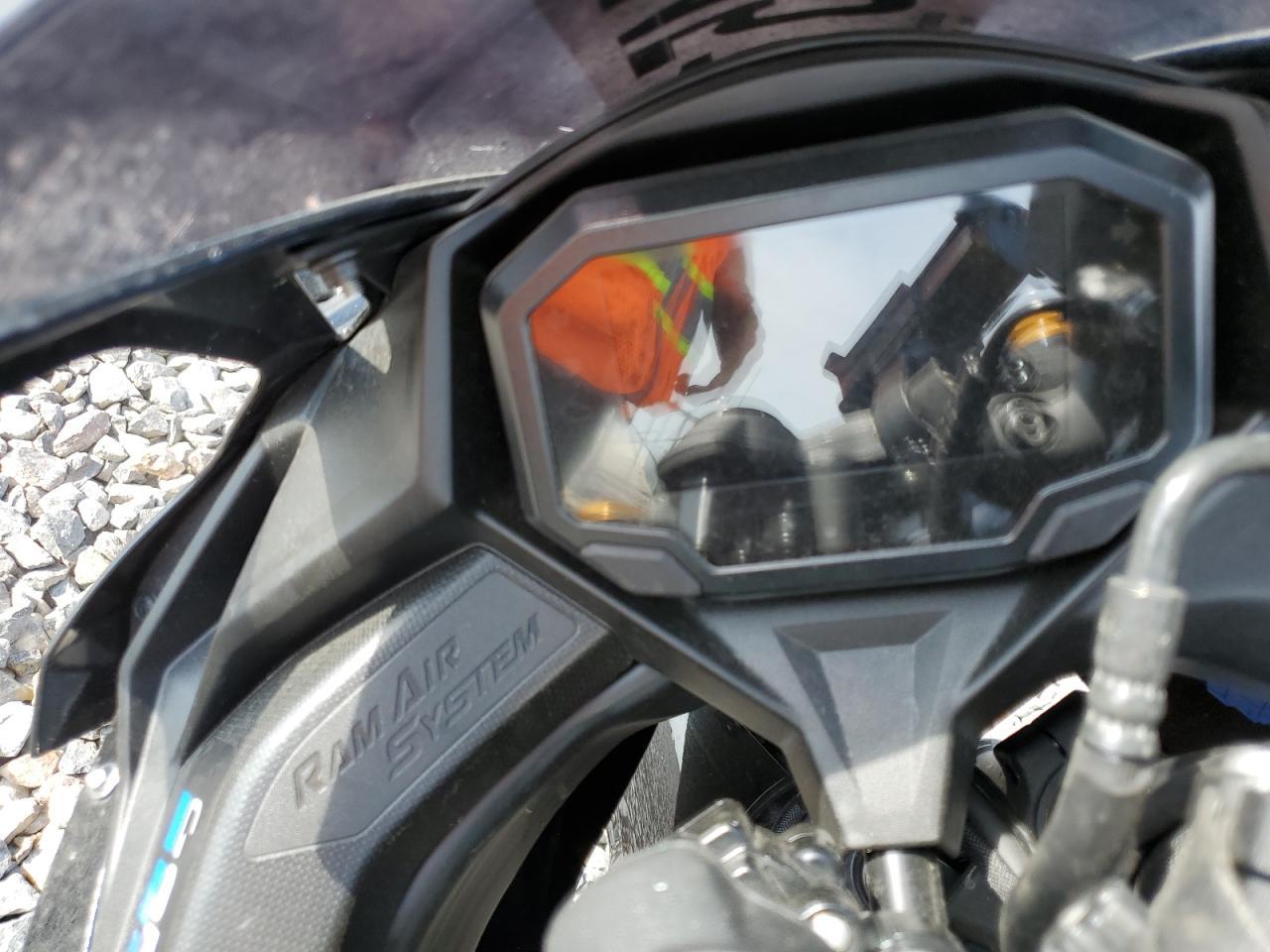 2025 Kawasaki Zx400 P - Фото 7