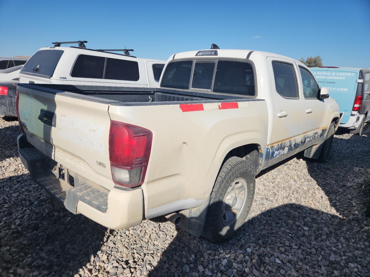 2020 Toyota Tacoma Double Cab - Фото 3