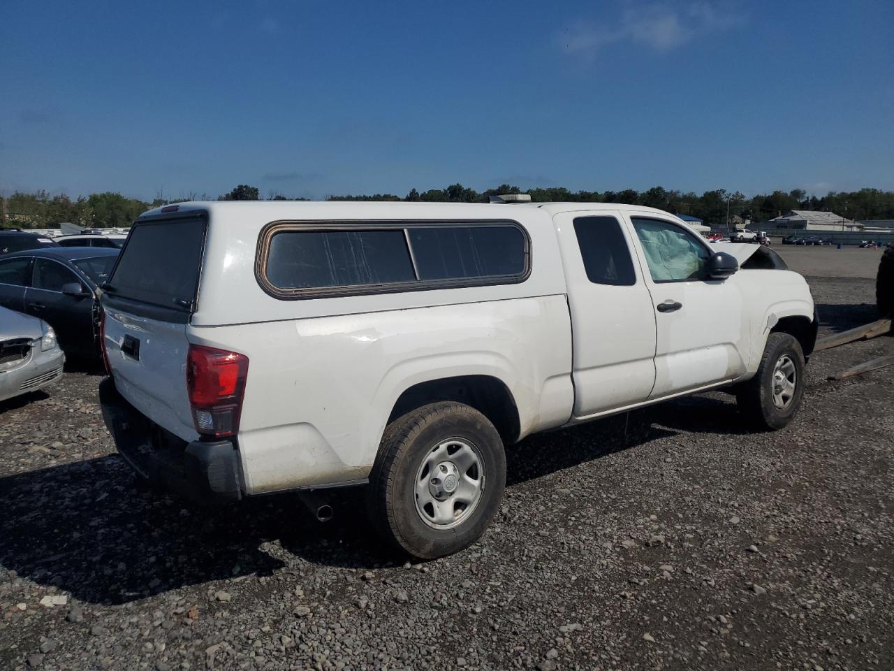 2022 Toyota Tacoma Access Cab - Фото 3