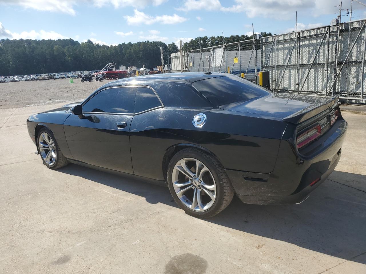 2021 Dodge Challenger R/T - Фото 2