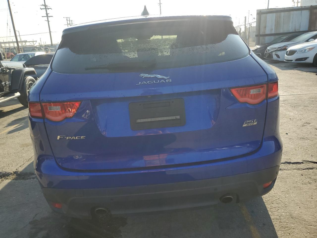 2020 Jaguar F-Pace Premium - Image 6