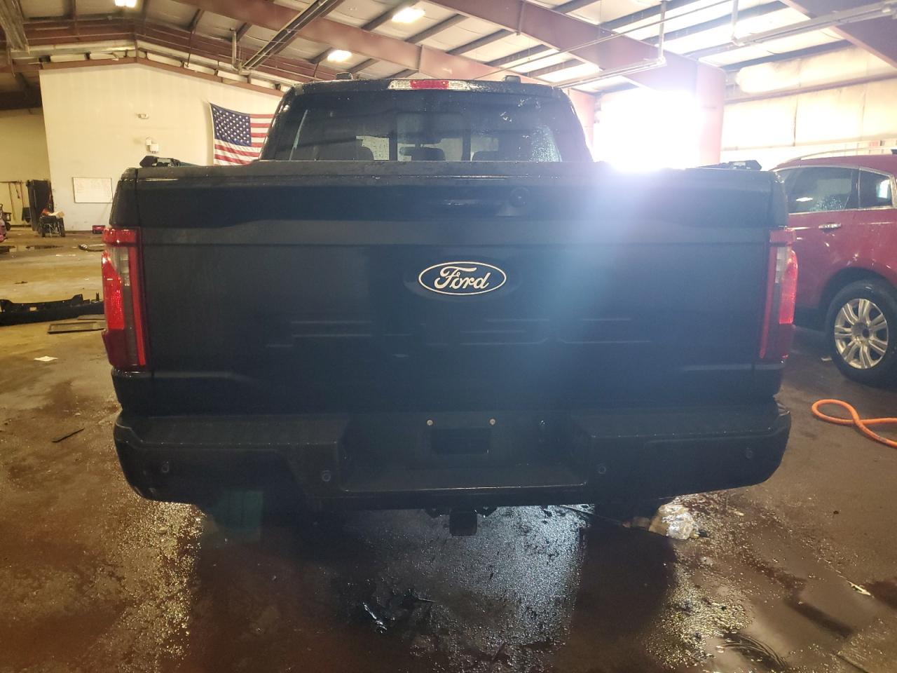 2025 Ford F150 Xlt - Фото 6