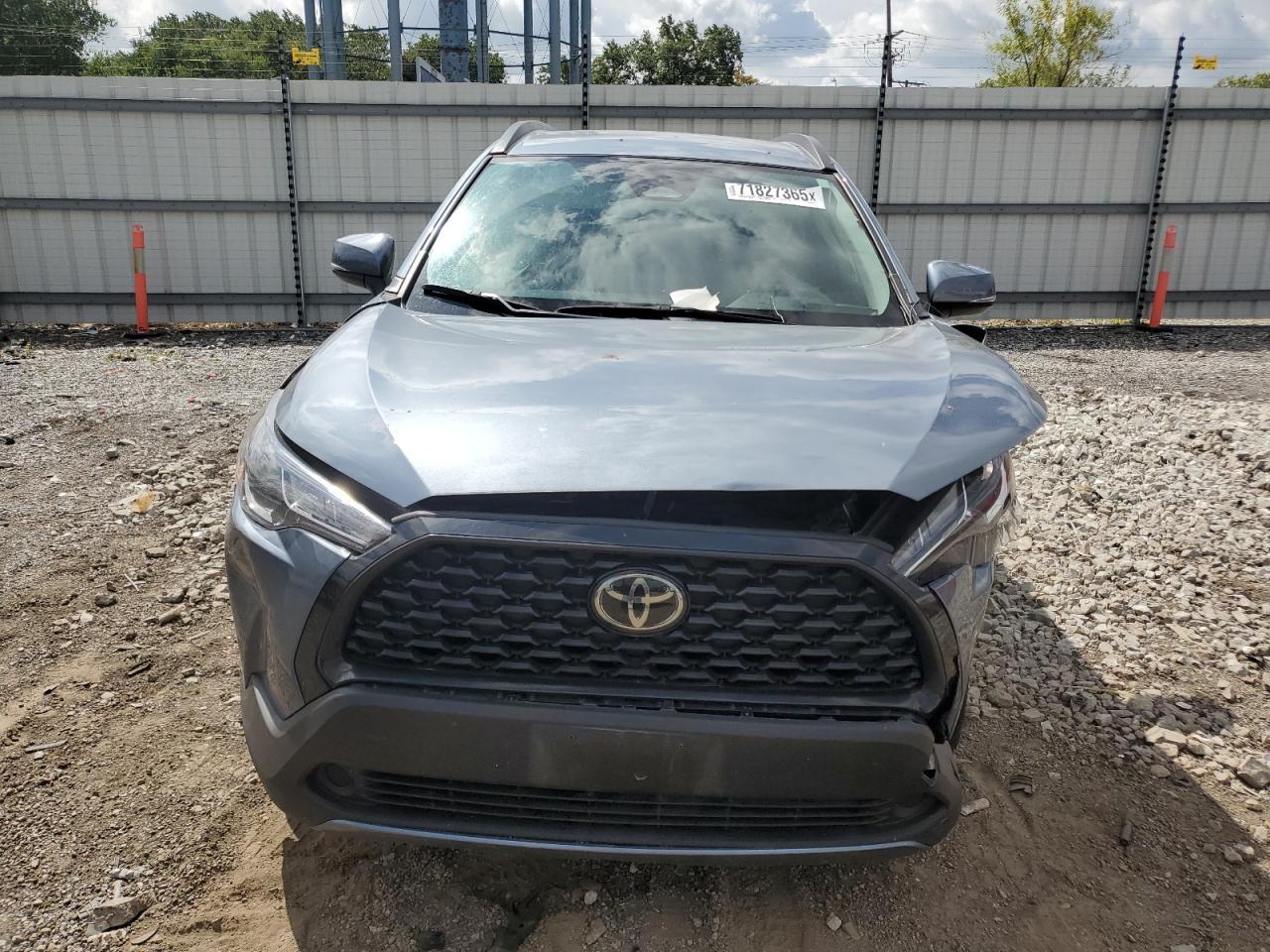 2023 Toyota Corolla Cross Le - Фото 5