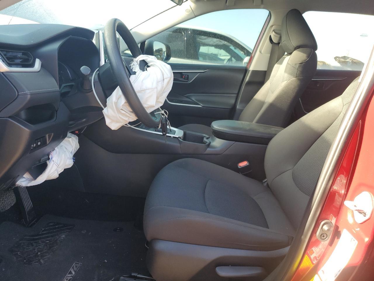 2024 Toyota Rav4 Le - Image 7