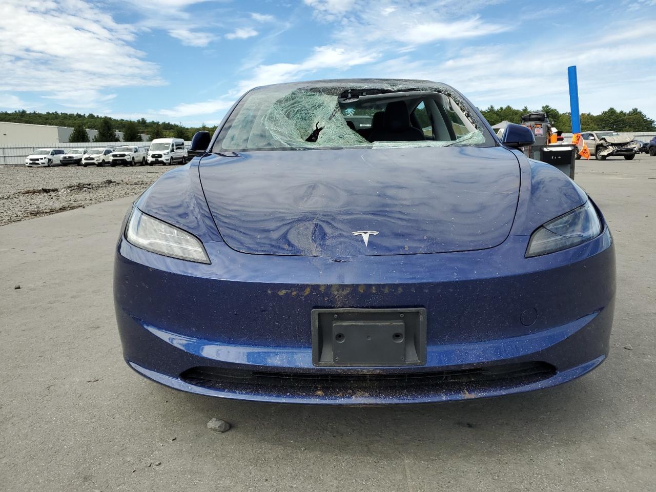 2024 Tesla Model 3 - Image 5