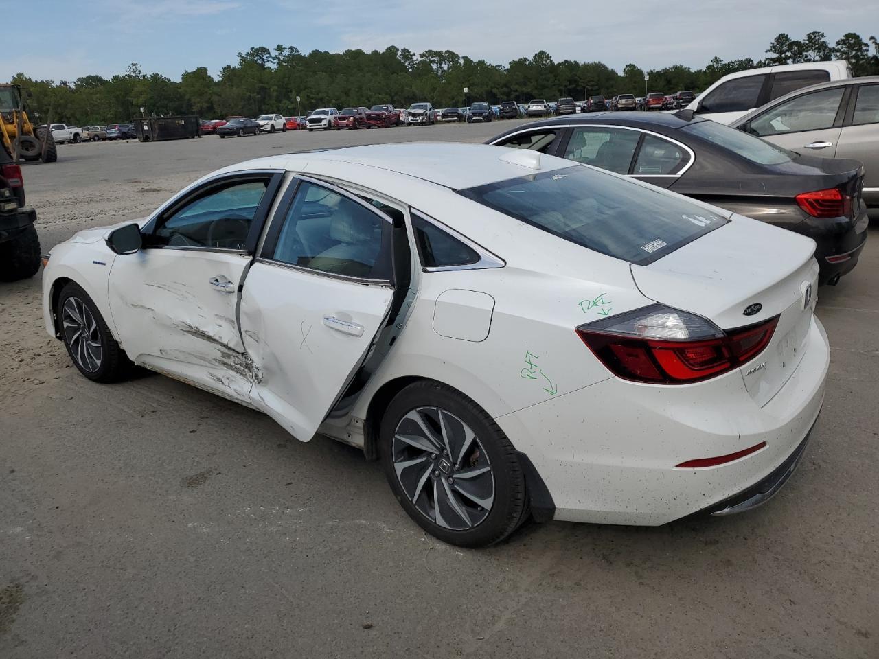 2020 Honda Insight Touring - Image 2