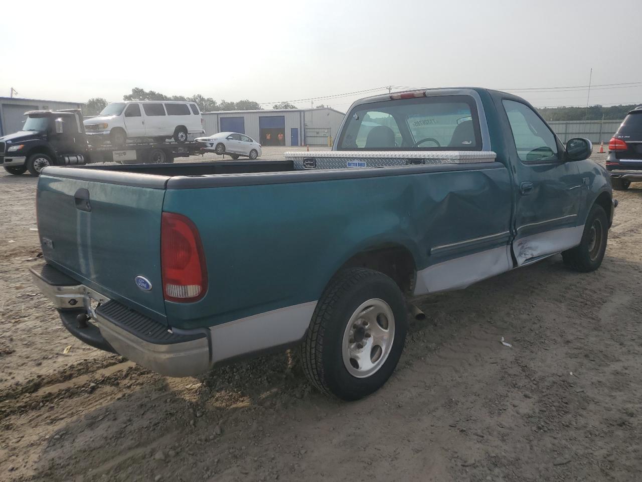 1997 Ford F150 - Image 3