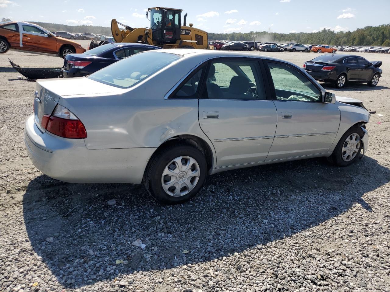 2004 Toyota Avalon Xl - Image 3