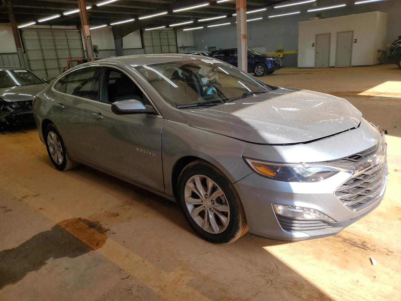 2024 Chevrolet Malibu Lt - Фото 4