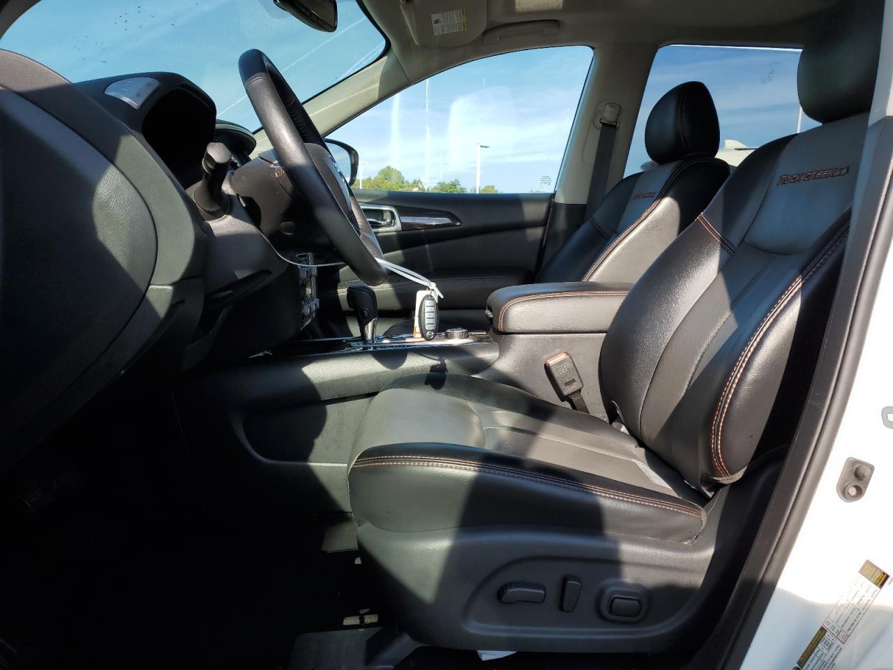 2019 Nissan Pathfinder S - Image 7