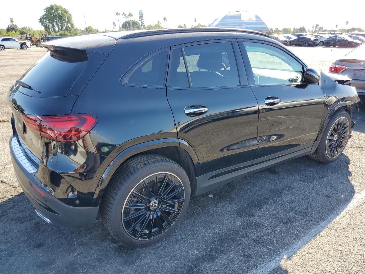 2025 Mercedes-Benz Gla 250 - Фото 3