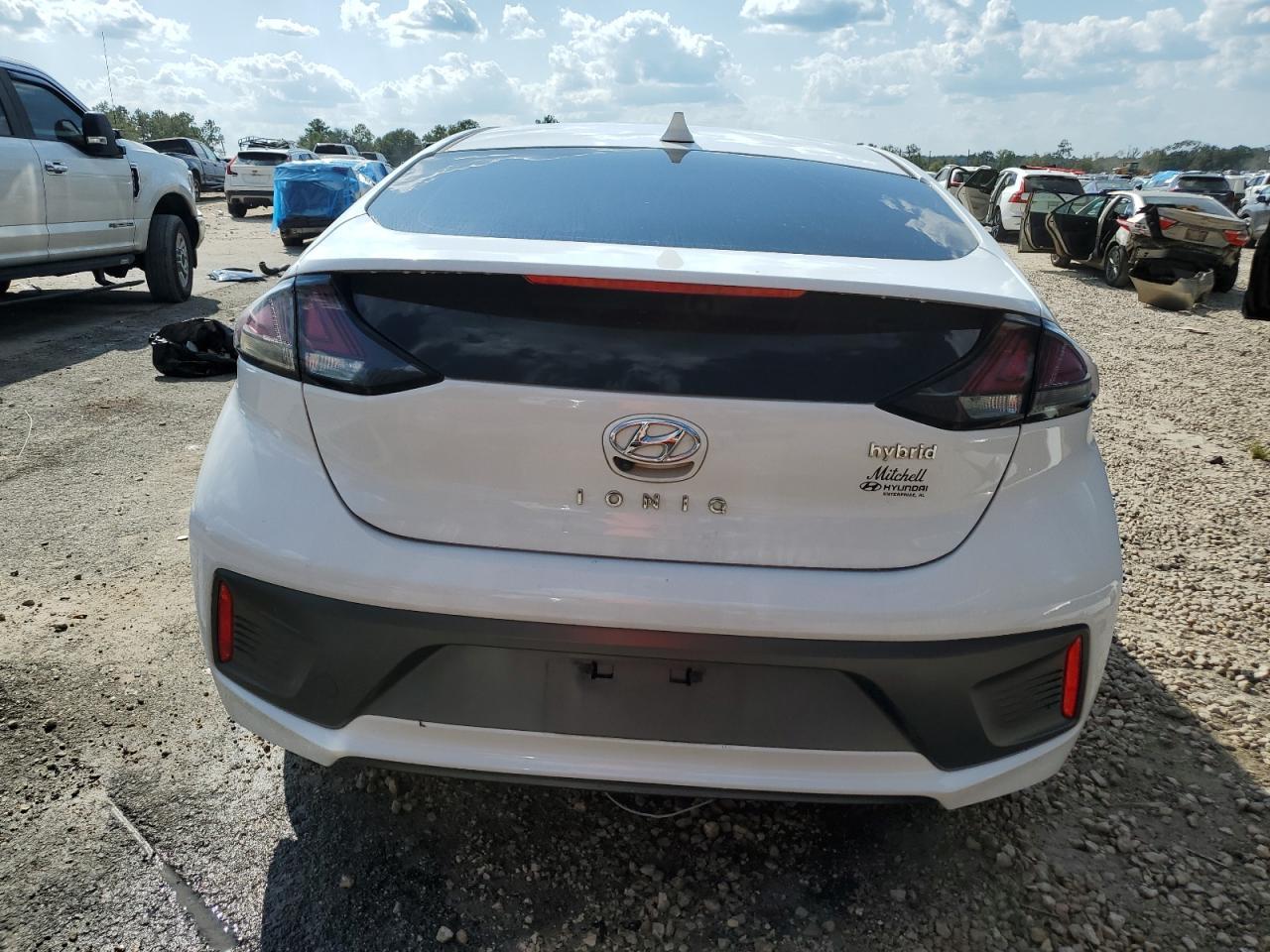 2020 Hyundai Ioniq Sel - Фото 6