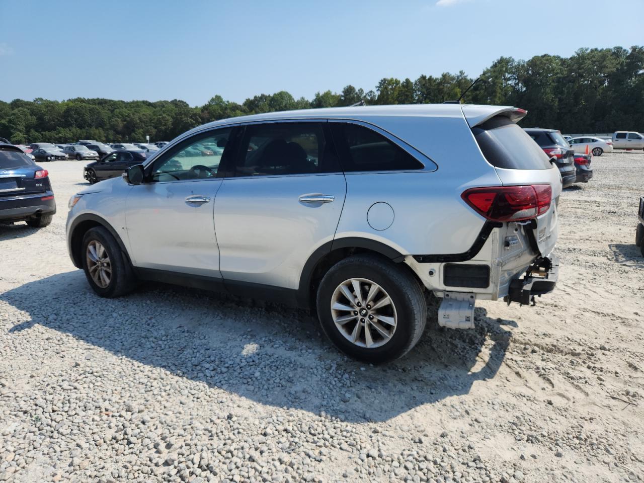 2020 Kia Sorento L - Фото 2