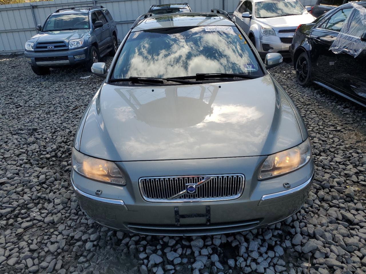 2007 Volvo V70 2.5T - Image 5
