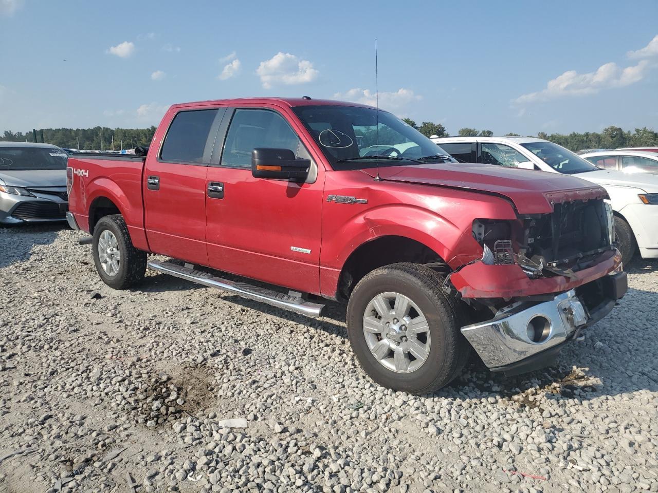 2011 Ford F150 Supercrew - Image 4