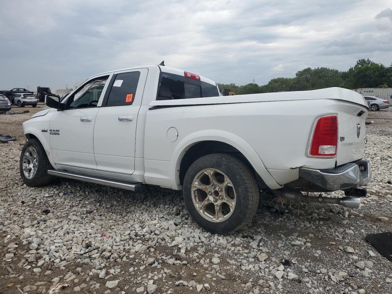 2017 Ram 1500 Laramie - Фото 2