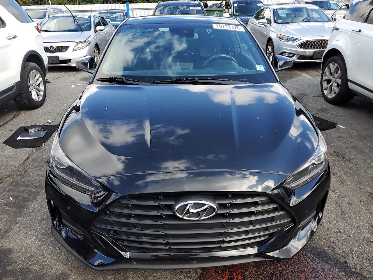 2019 Hyundai Veloster Base - Фото 5