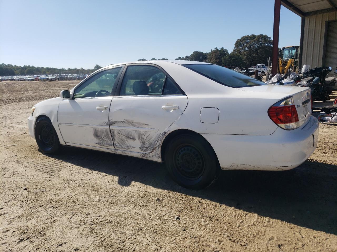 2006 Toyota Camry Le - Image 2
